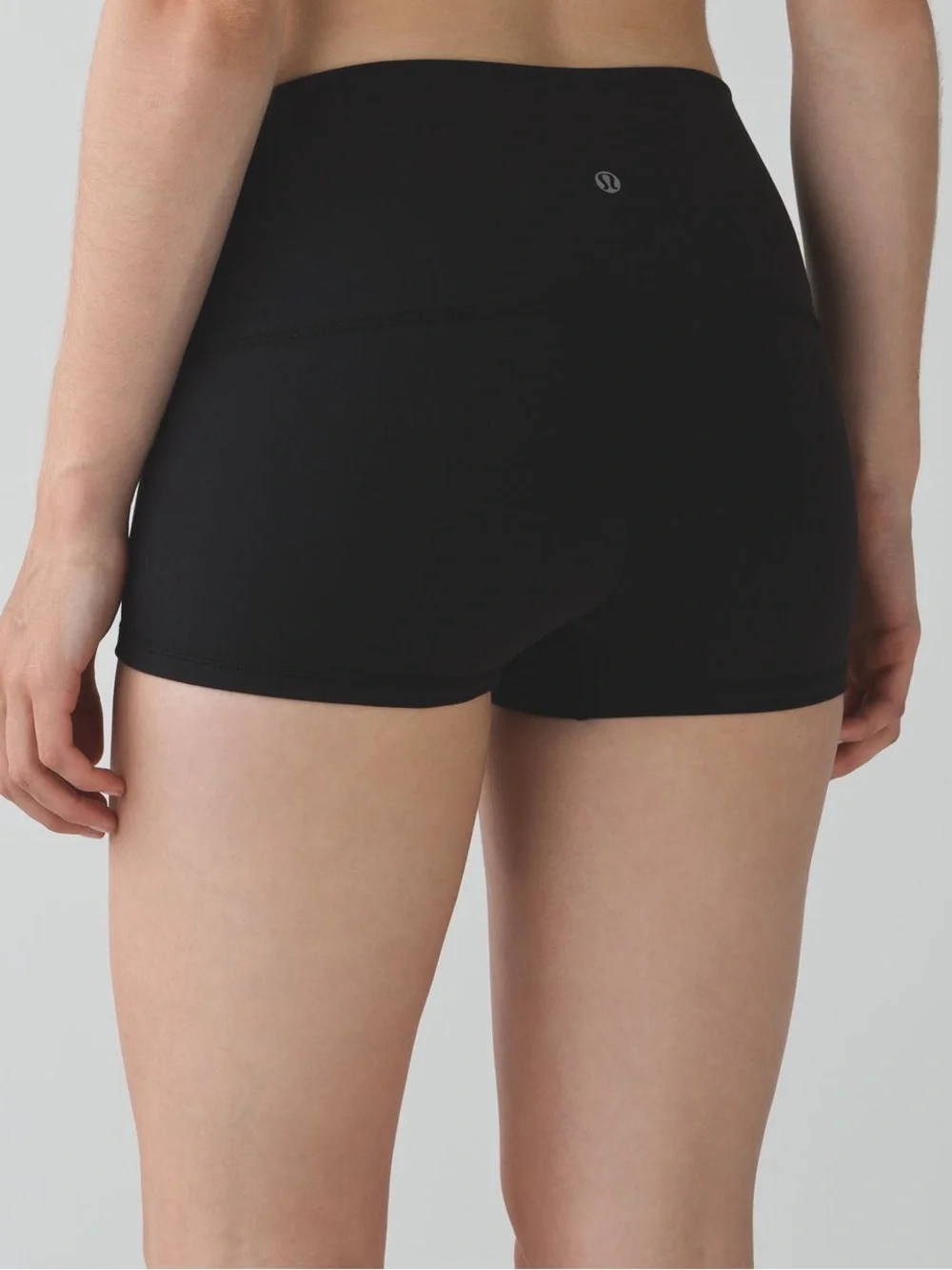 Lululemon| Reversible ‘Boogie Shorts’ Roll Down (Purple Waistband)
